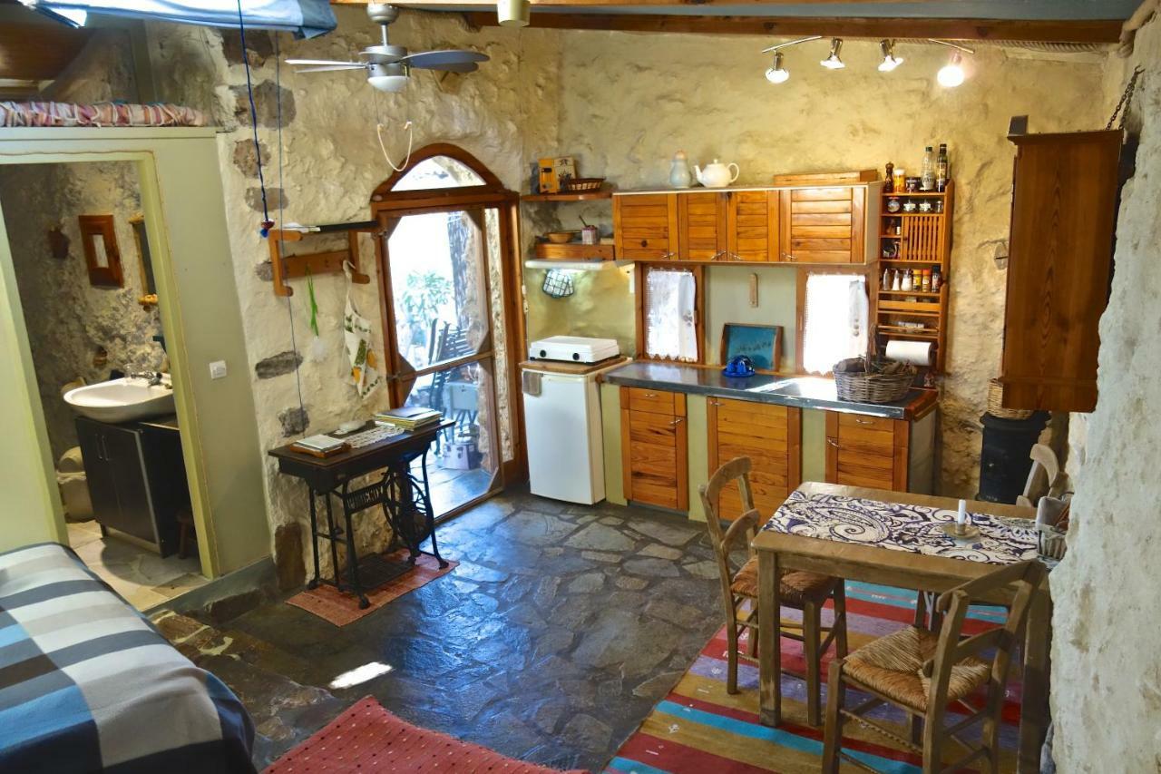 Wellanidia Cottage Skoutari Githio Exterior foto