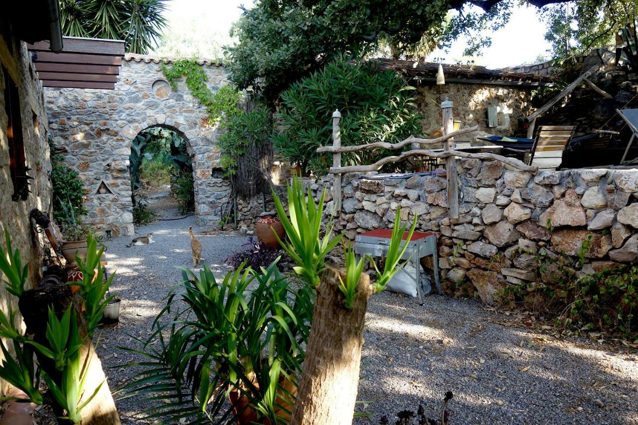 Wellanidia Cottage Skoutari Githio Exterior foto